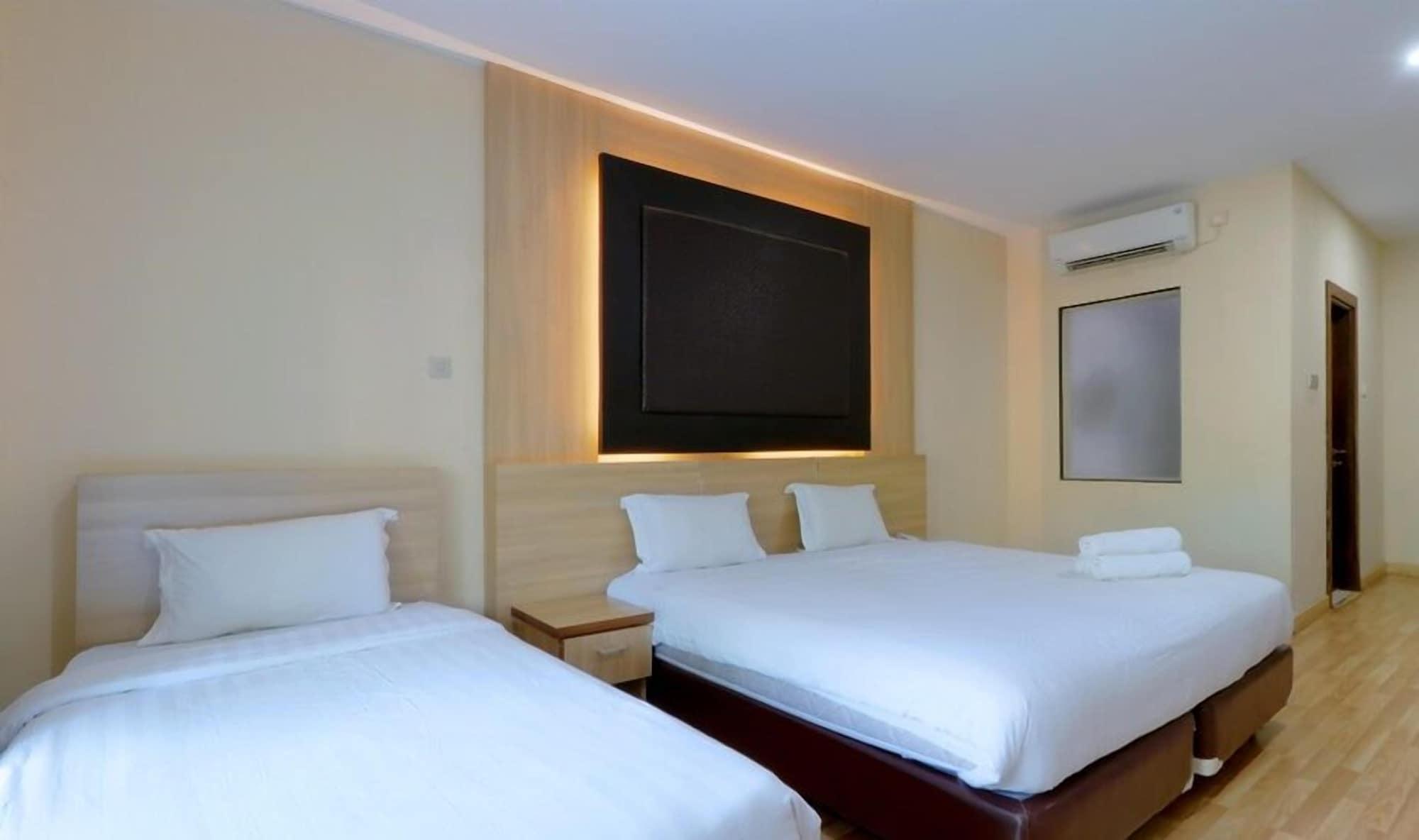 มูเทียร่า สวีท Hotel จาการ์ตา ภายนอก รูปภาพ