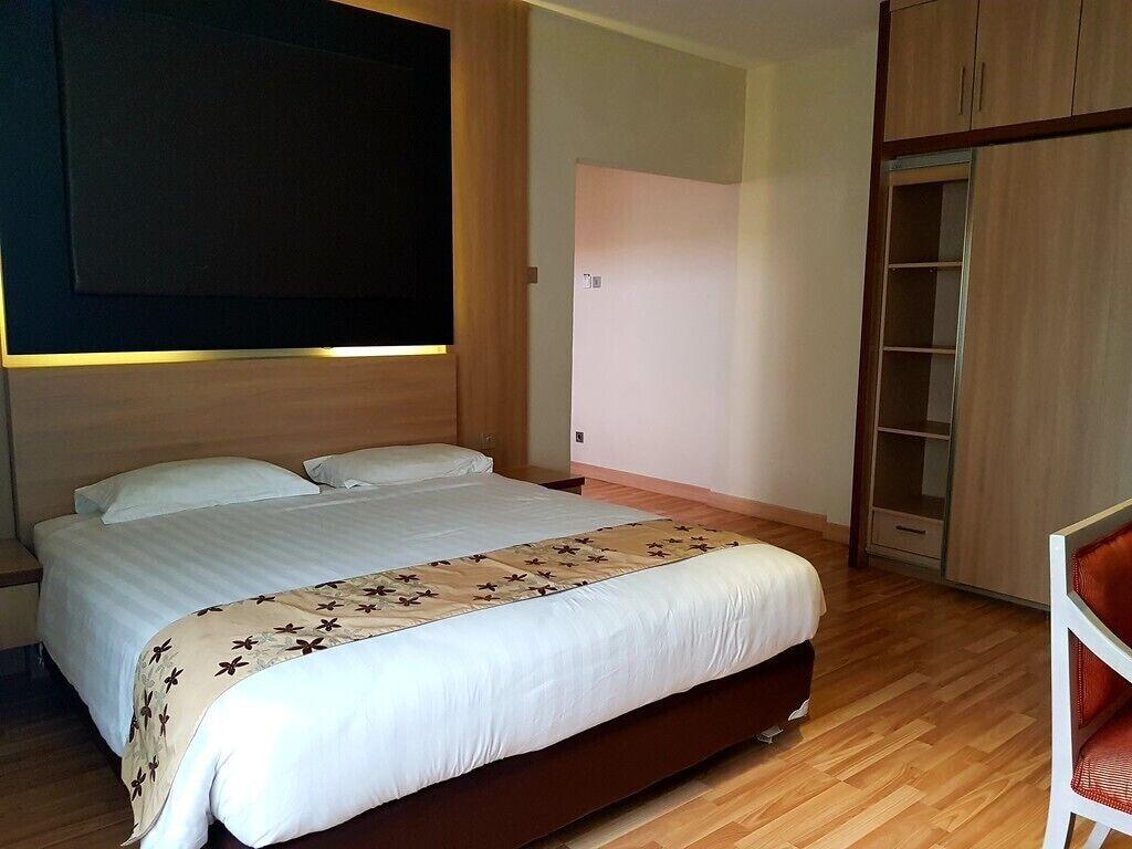 มูเทียร่า สวีท Hotel จาการ์ตา ภายนอก รูปภาพ