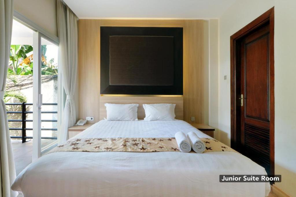 มูเทียร่า สวีท Hotel จาการ์ตา ภายนอก รูปภาพ